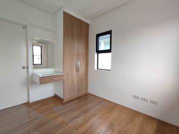 FOR SALE NEWLY MADE MAJESTIC DESIGN 2 STOREY SINGLE DETACHED HOUSE IN CAVITE