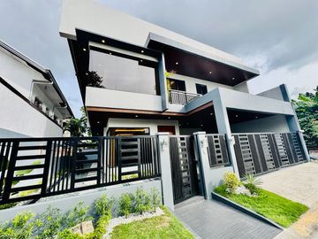 Appealing Brand New Semi Furnished House and Lot for Sale in BF Homes Parañaque City