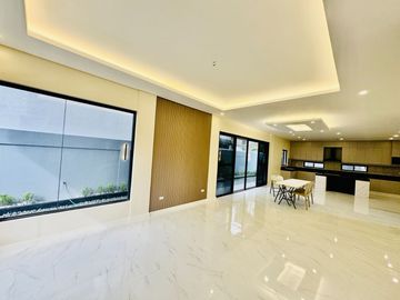 Appealing Brand New Semi Furnished House and Lot for Sale in BF Homes Parañaque City