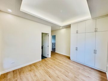 Appealing Brand New Semi Furnished House and Lot for Sale in BF Homes Parañaque City