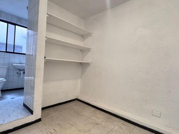 INCREÍBLE DEPARTAMENTO  AV. 6 DE DICIEMBRE JUNTO AL ESTADIO