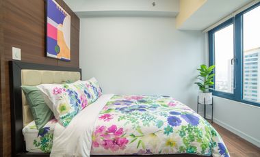 Vibrant Scandi One-bedroom by Ayala Avenue