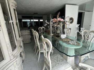 CASA EN VENTA EN LEON MODERNO OPORTUNIDAD PARA NEGOCIAR