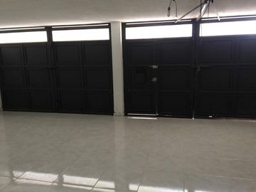 CASA EN VENTA EN LEON MODERNO OPORTUNIDAD PARA NEGOCIAR