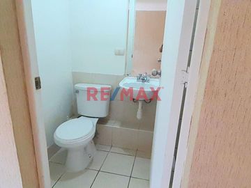 Acogedor Departamento En Venta - Urb. Parques Del Agustino