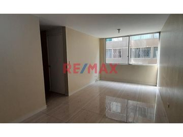 Bonito Departamento En Venta - Urb. Parques Del Agustino