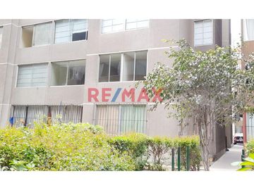 Bonito Departamento En Venta - Urb. Parques Del Agustino