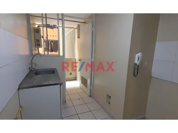 Bonito Departamento En Venta - Urb. Parques Del Agustino