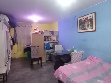VENTA DE CASA DE TRES PISOS
