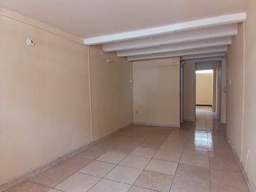Casa en Arriendo en área independiente en Corales