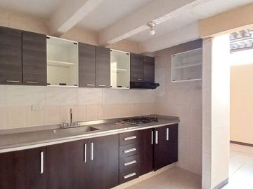 Casa en Arriendo en área independiente en Corales