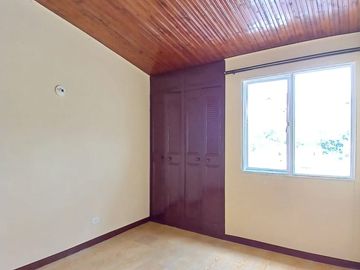 Casa en Arriendo en área independiente en Corales