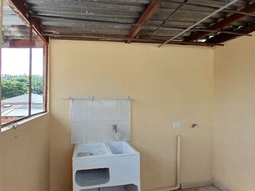 Casa en Arriendo en área independiente en Corales