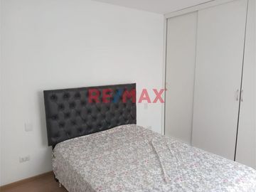 Venta Hermoso Departamento Mas Cochera En San Borja