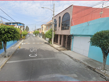CASA EN UNIDAD HABITACIONAL SAN JUAN DE ARAGON, G.A. MADERO
