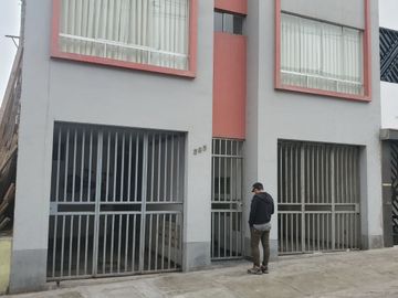DEPARTAMENTO DEN VENTA SAN JUAN DE MIRAFLORES