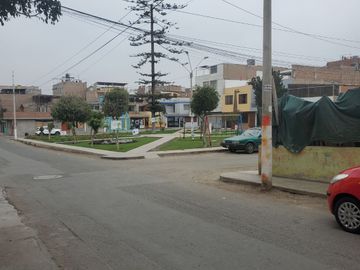 DEPARTAMENTO DEN VENTA SAN JUAN DE MIRAFLORES