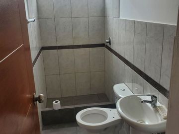 DEPARTAMENTO DEN VENTA SAN JUAN DE MIRAFLORES