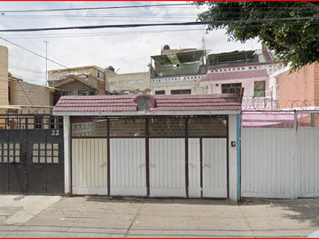 CASA EN VENTA EN EJERCITO DE ORIENTE SECC III IZTAPALAPA