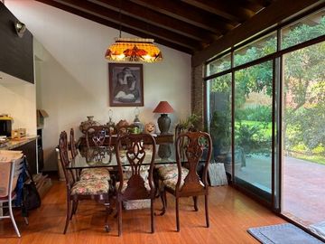 Oportunidad Casa como terreno  Hacienda del Oro 2da sección