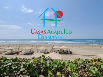 Depa de playa con terraza y vista frontal al mar