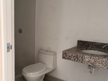 1102 TU ESPACIO PERFECTO: DEPARTAMENTO DUPLEX 1102 EN EL EXCLUSIVO BARRIO MEDICO EN SURQUILLO