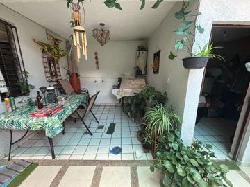 CASA EN VENTA EN COLONIA SAN JERÓNIMO II, LEÓN, GTO. ZONA NORTE A TRES CALLES DE BLVD. JUAN ALONSO DE TORRES.