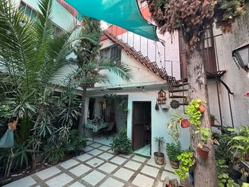 CASA EN VENTA EN COLONIA SAN JERÓNIMO II, LEÓN, GTO. ZONA NORTE A TRES CALLES DE BLVD. JUAN ALONSO DE TORRES.
