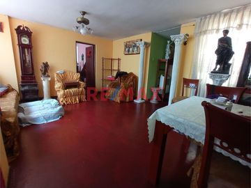 1106726 Venta De Departamento Segundo Piso Y Los Aires Del Tercer Piso Mas Estacionamiento En Zona Exclusiva Del Distrito Del Rímac