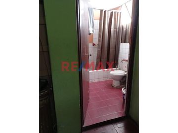 1106726 Venta De Departamento Segundo Piso Y Los Aires Del Tercer Piso Mas Estacionamiento En Zona Exclusiva Del Distrito Del Rímac