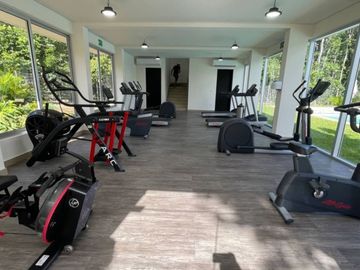 Casa con jardín y alberca privada, en venta, Mayakoba, Playa del Carmen.
