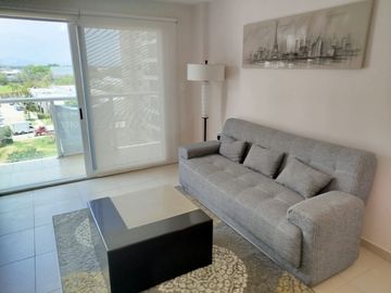 SE VENDE departamento amueblado en Natura Residencial
