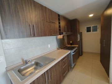 SE VENDE departamento amueblado en Natura Residencial