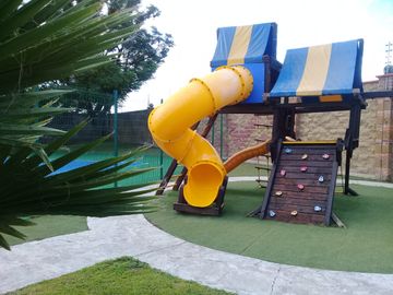 SE VENDE departamento amueblado en Natura Residencial