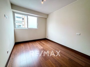 EXCLUSIVO DEPARTAMENTO FLAT EN MIRAFLORES