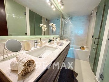 EXCLUSIVO DEPARTAMENTO FLAT EN MIRAFLORES