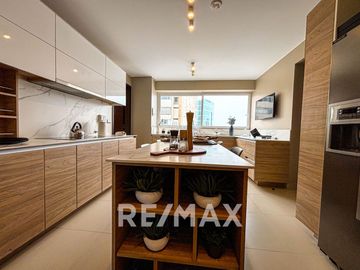 EXCLUSIVO DEPARTAMENTO FLAT EN MIRAFLORES