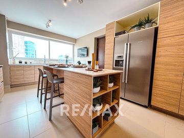 EXCLUSIVO DEPARTAMENTO FLAT EN MIRAFLORES