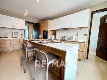 EXCLUSIVO DEPARTAMENTO FLAT EN MIRAFLORES