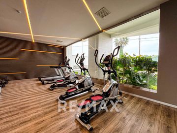 EXCLUSIVO DEPARTAMENTO FLAT EN MIRAFLORES