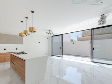 Casa en Venta, Coto Altanza. Fracc. Solares, Zapopan. Jalisco