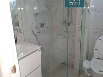 Venta de Casa de 2 Pisos Barrio Crespo con Área del terreno 225 M2.