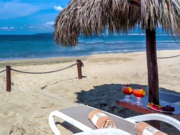 Departamento al pie de playa en venta a precio de oportunidad con entrega inmediata fracc. Flamingos Nuevo Vallarta, Nayarit