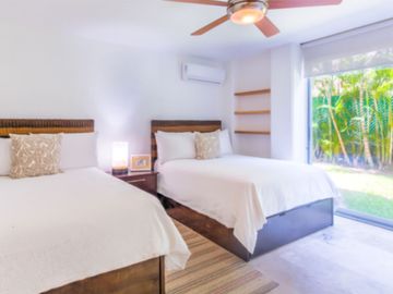 Departamento al pie de playa en venta a precio de oportunidad con entrega inmediata fracc. Flamingos Nuevo Vallarta, Nayarit