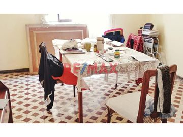 1136637-Se Vende Departamento En Quinta 2Do Piso Y Azotea