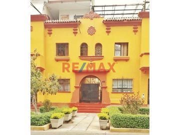 1136637-Se Vende Departamento En Quinta 2Do Piso Y Azotea