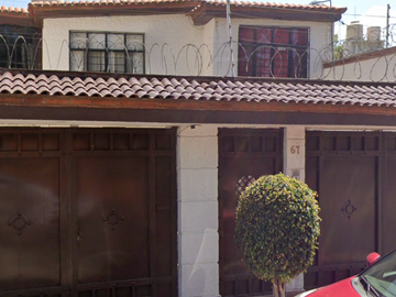 CASA EN VENTA VALLE DE LOS SAUCES TULTITLAN