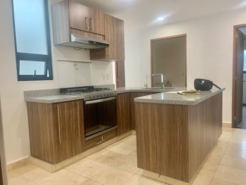 GRAN DEPARTAMENTO DE 3 RECAMARAS Y BALCON EN GENERAL ANAYA