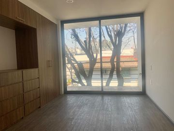 GRAN DEPARTAMENTO DE 3 RECAMARAS Y BALCON EN GENERAL ANAYA