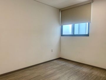 GRAN DEPARTAMENTO DE 3 RECAMARAS Y BALCON EN GENERAL ANAYA